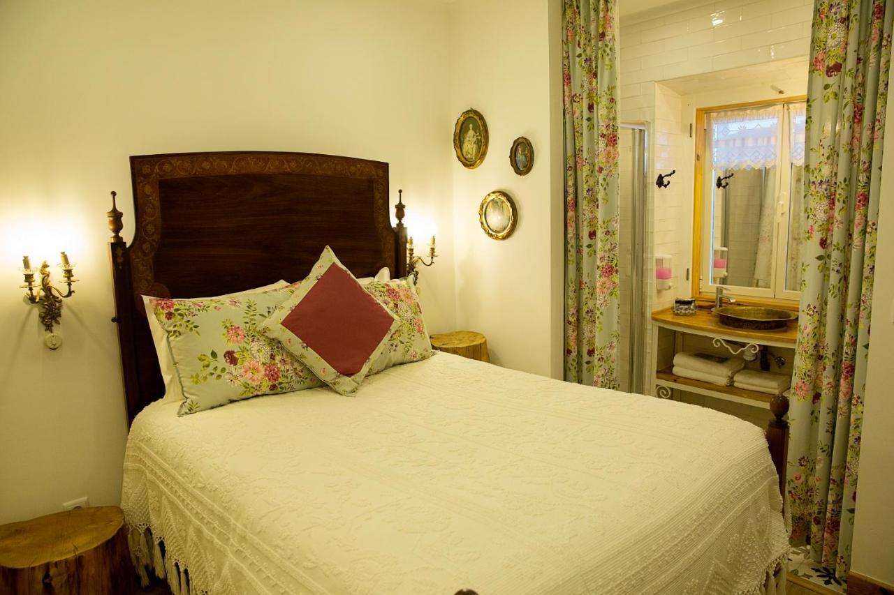 Ninho Saloio Bed and Breakfast Venda do Pinheiro Exteriör bild